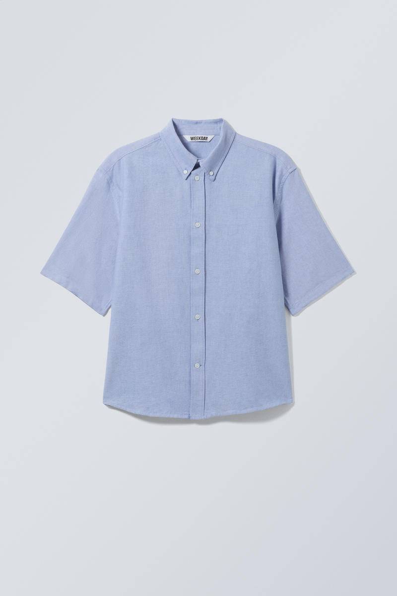 Loose Fit Short-Sleeved Button-down Shirt von Weekday