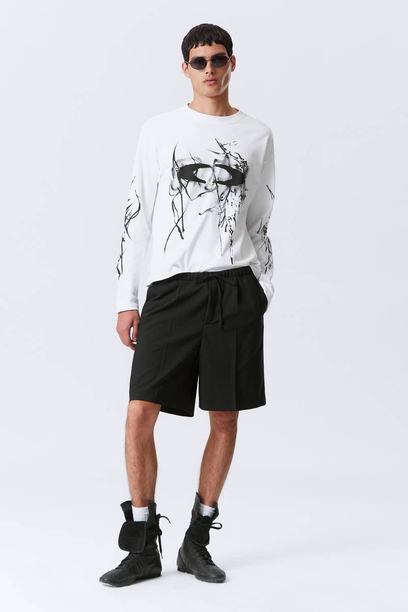 Loose-Fit Twill Drawstring Suiting Shorts von Weekday
