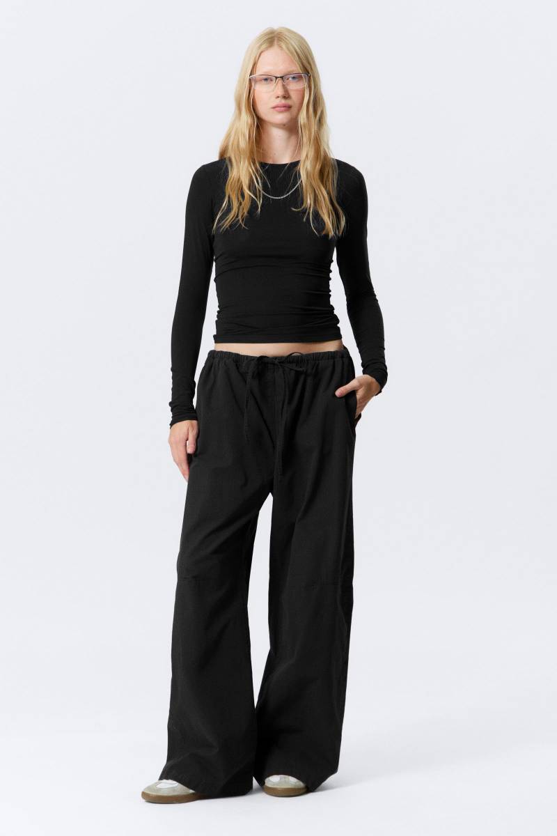 Loose Fit Washed Ripstop Trousers von Weekday