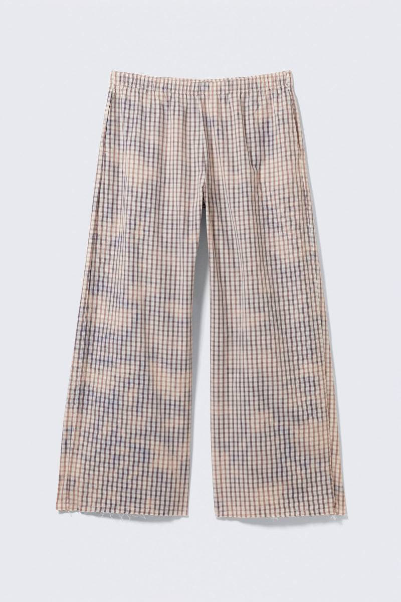 Low Loose Bleached Cotton Trousers von Weekday