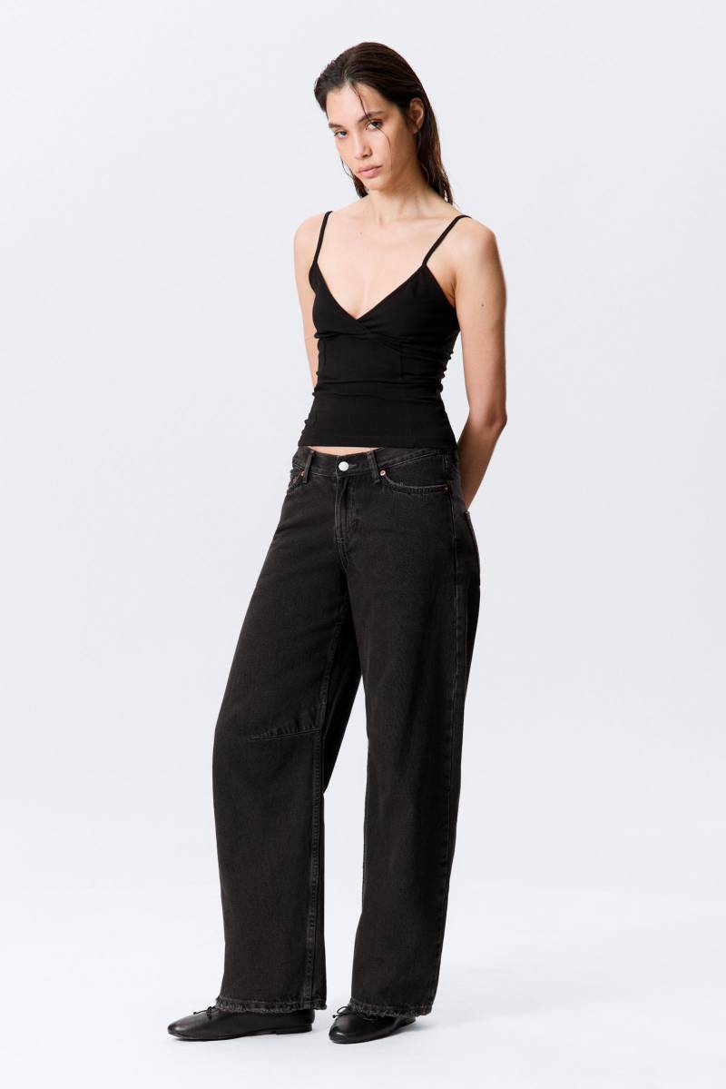 Oblique Low Waist Loose Barrel Leg Jeans von Weekday