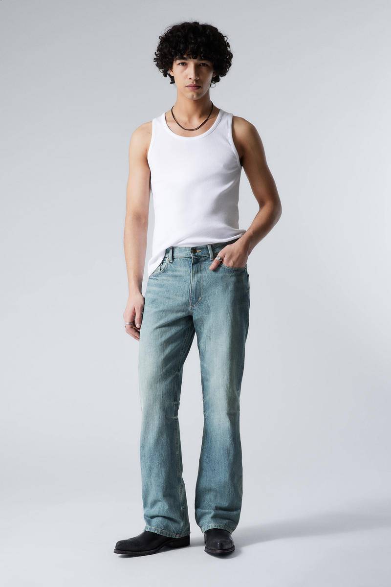 Mercury Relaxed Bootcut Leg Workwear Jeans von Weekday