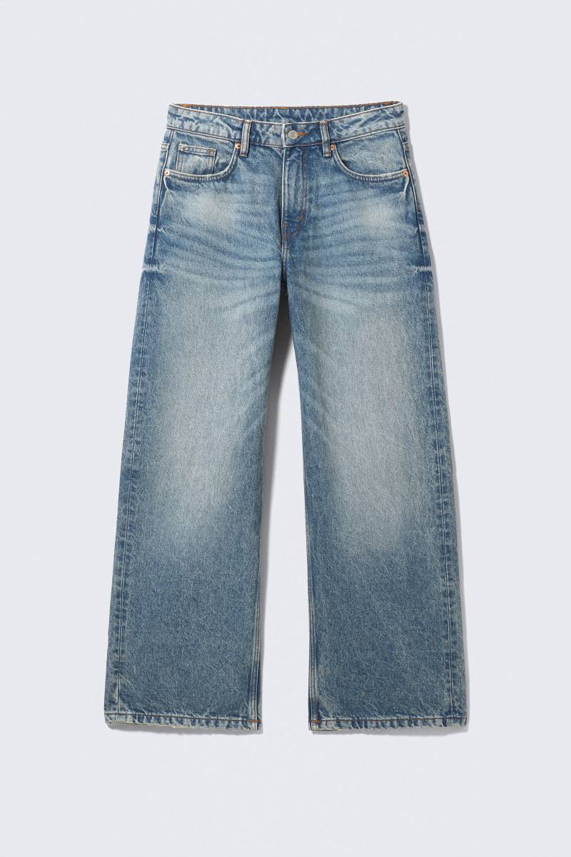 Missy Low Rise Loose Straight Leg Jeans von Weekday