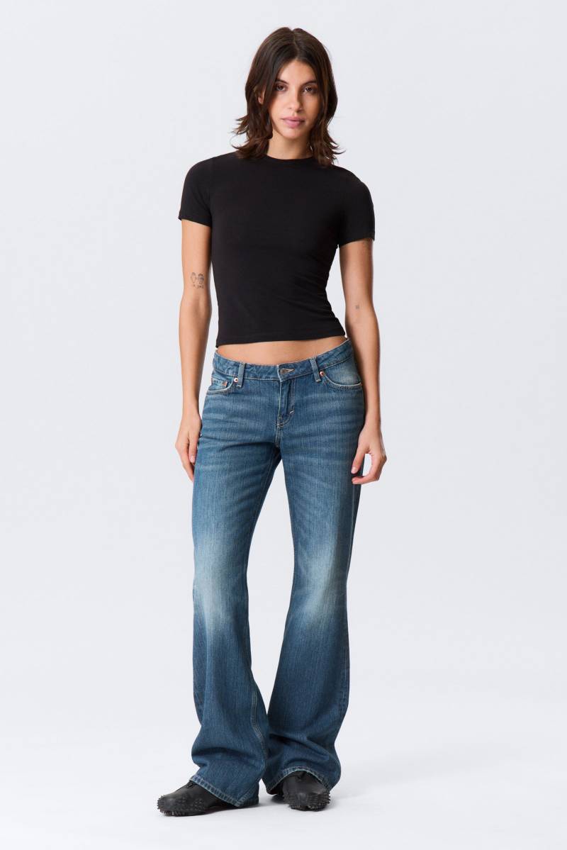 Nova Low Rise Slim Bootcut Leg Jeans von Weekday