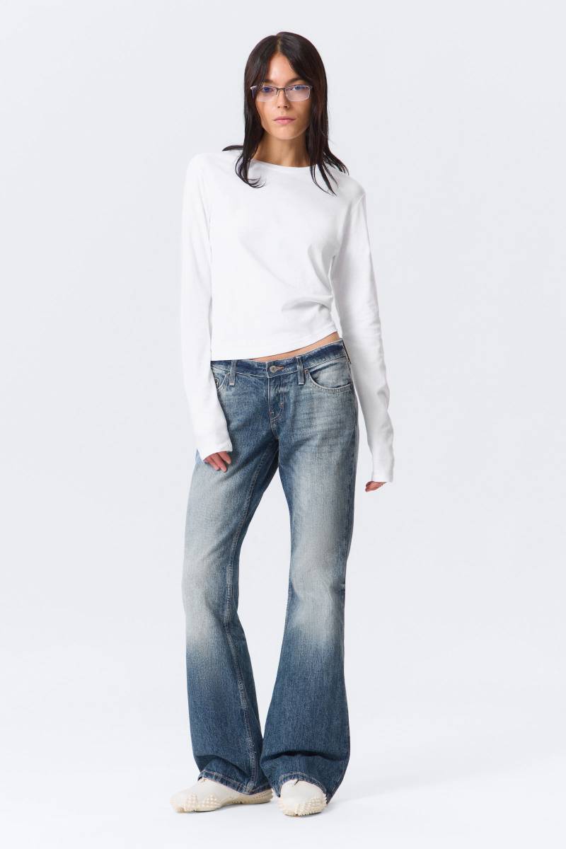 Nova Low Rise Slim Bootcut Leg Jeans von Weekday