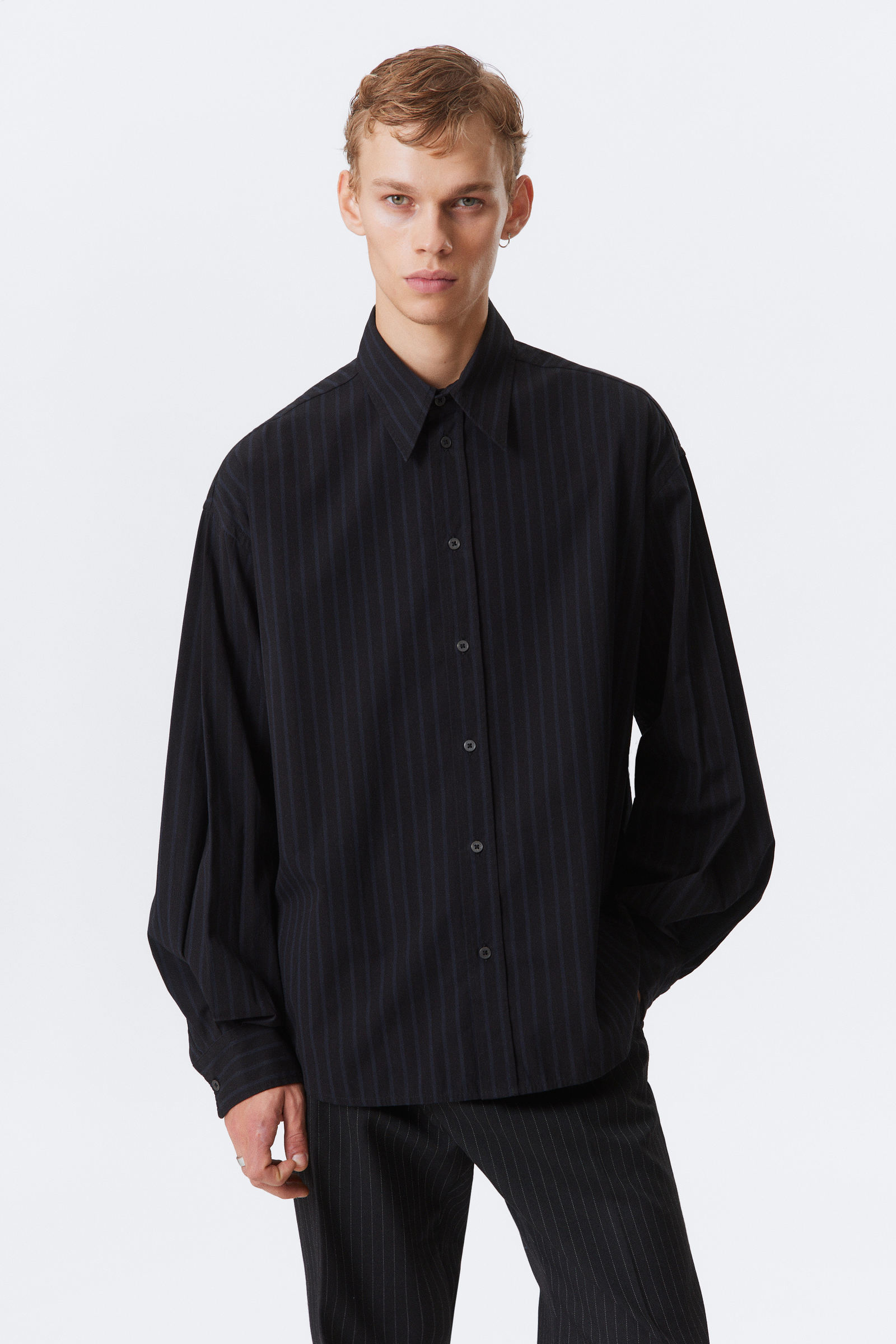 Oversized Button-Up Poplin Shirt Oversized Button-Up Poplin Shirt von Weekday