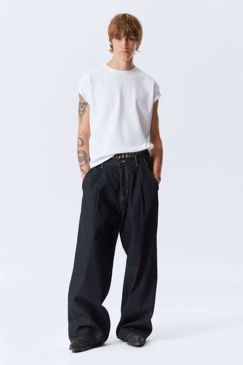 Pleated Loose Baggy Leg Jeans von Weekday