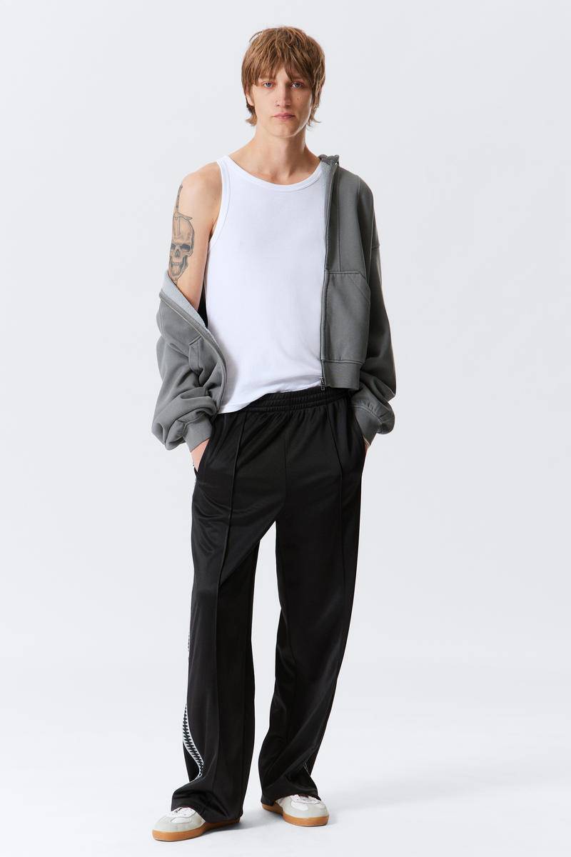 Relaxed Contrast Stripe Trackpants von Weekday