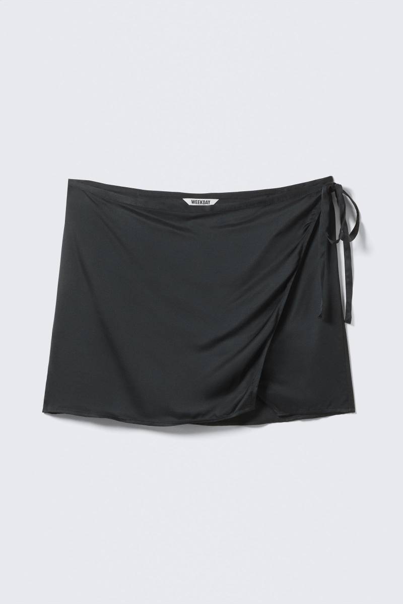 Satin Wrap Mini Skirt von Weekday