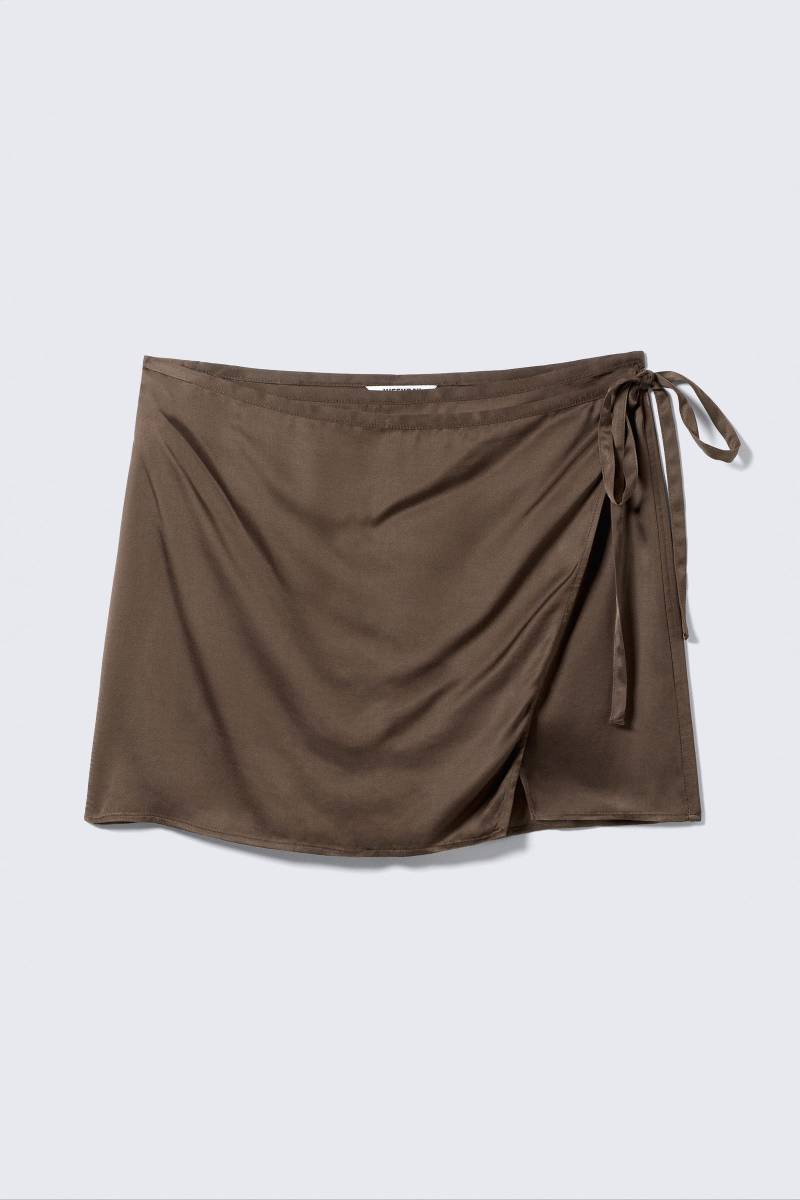 Satin Wrap Mini Skirt von Weekday