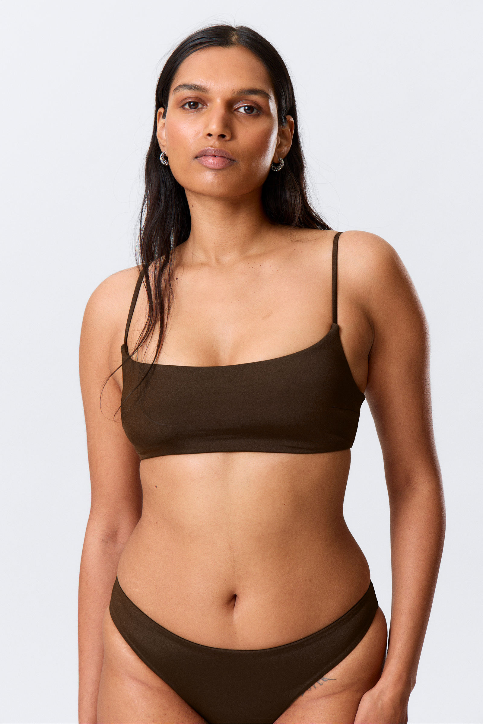 Scoop Neck Bikini Top von Weekday