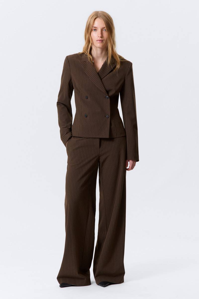 Short Fitted Blazer von Weekday