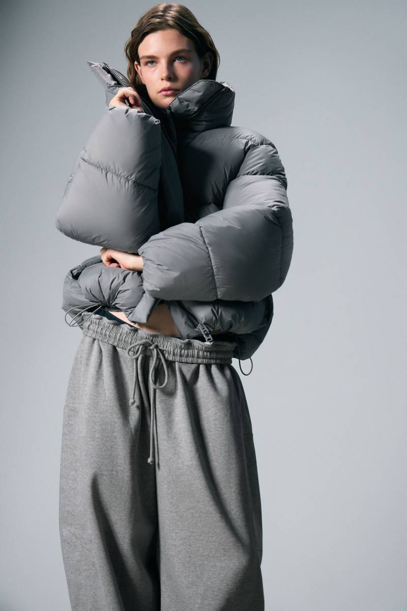 Short Oversized Puffer Jacket von Weekday