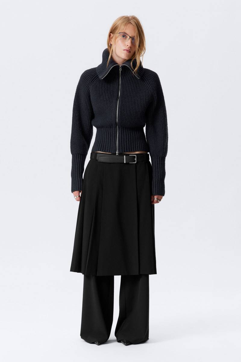 Slim Fit Ribbed Zip Cardigan von Weekday