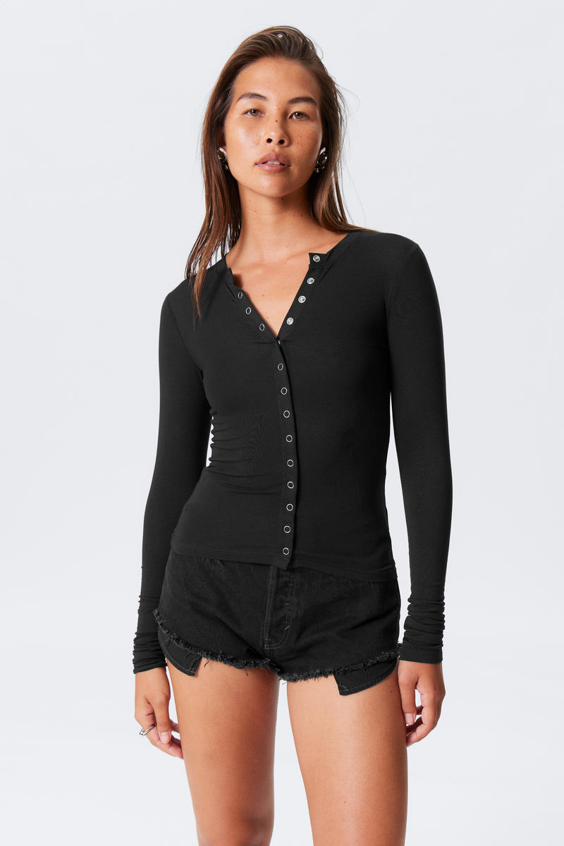 Slim Long-Sleeved Buttoned Cardigan Slim Long-Sleeved Buttoned Cardigan von Weekday