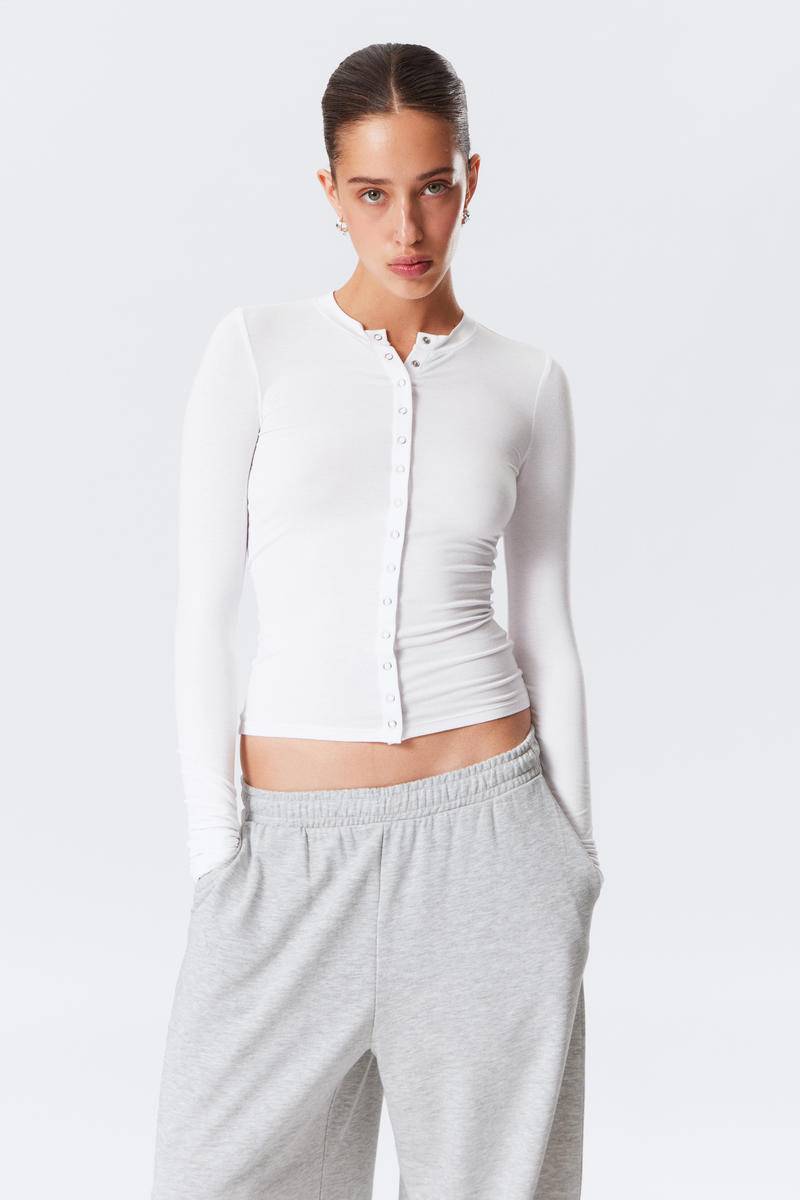 Slim Long-Sleeved Buttoned Cardigan von Weekday