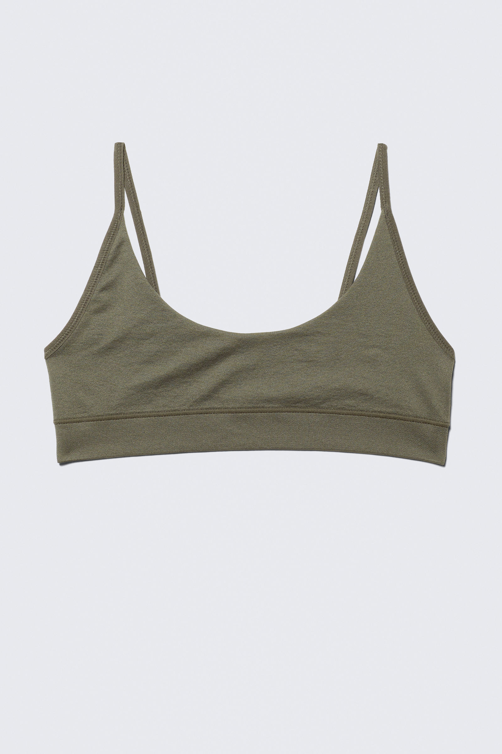 Soft Seamless Scooped Bra von Weekday