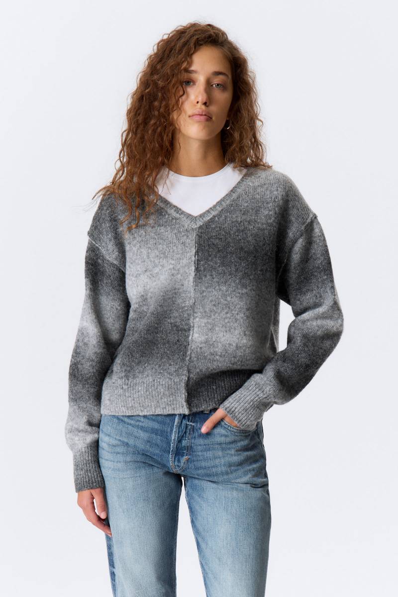 Space Dye V-Neck Knitted Sweater von Weekday
