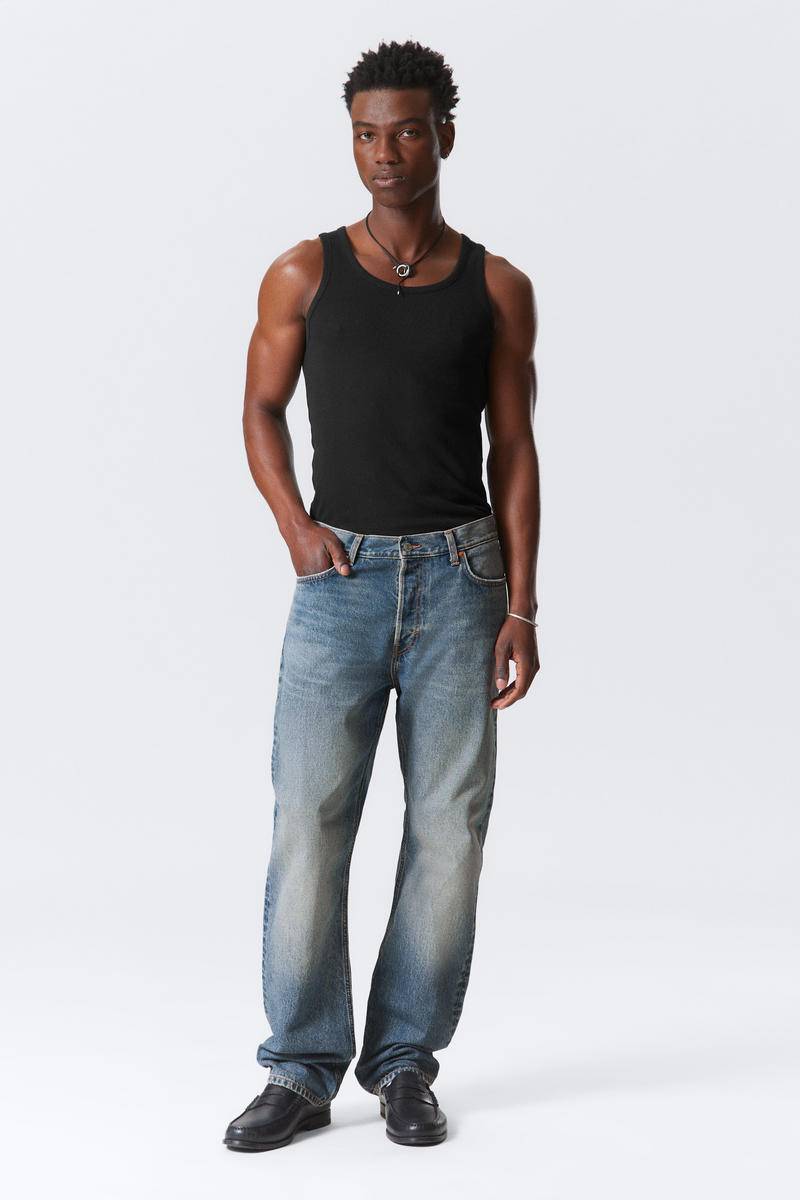 Space Relaxed Straight Leg Jeans von Weekday