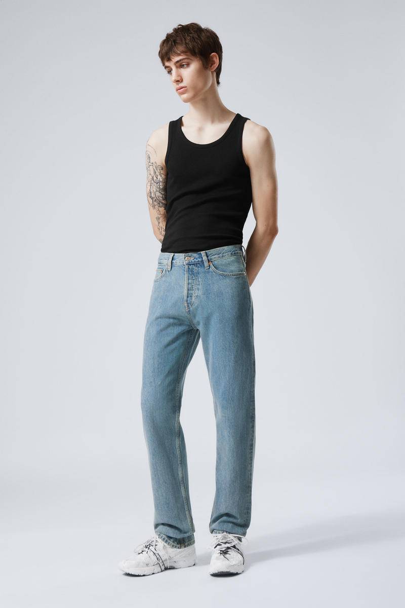 Space Relaxed Straight Leg Jeans von Weekday