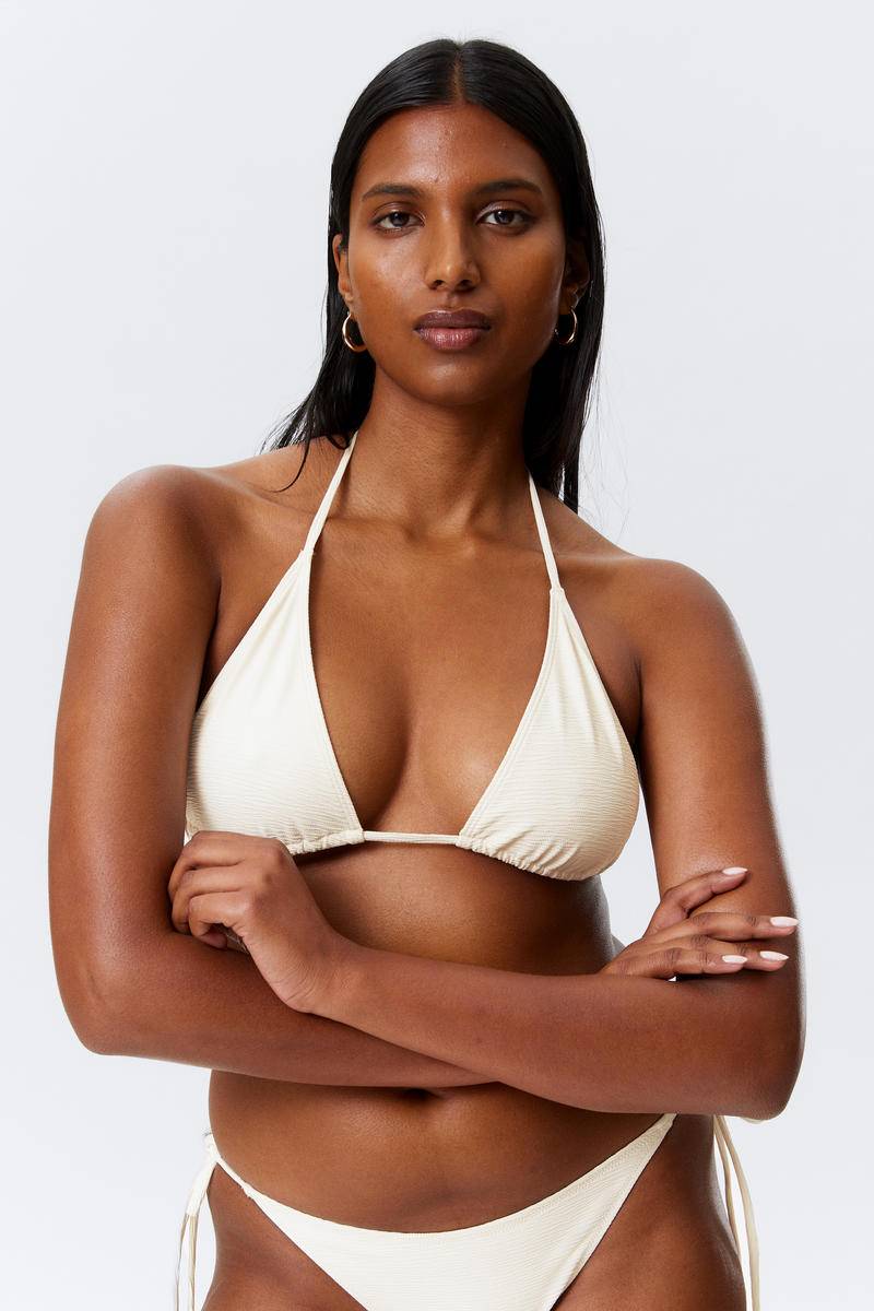 Structured Strappy Triangle Bikini Top von Weekday