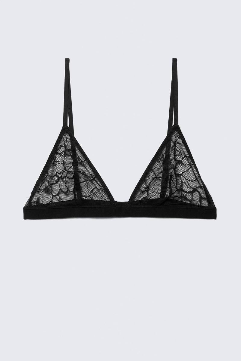 Swirly Lace Triangle Bra von Weekday