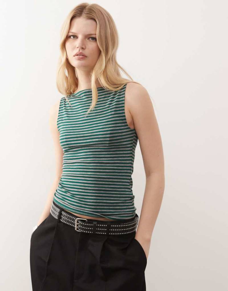 Weekday - Annie - Weiches, ärmelloses Oberteil in Dunkelgrün und Grau mit U-Boot-Ausschnitt und Streifen, exklusiv bei ASOS von Weekday