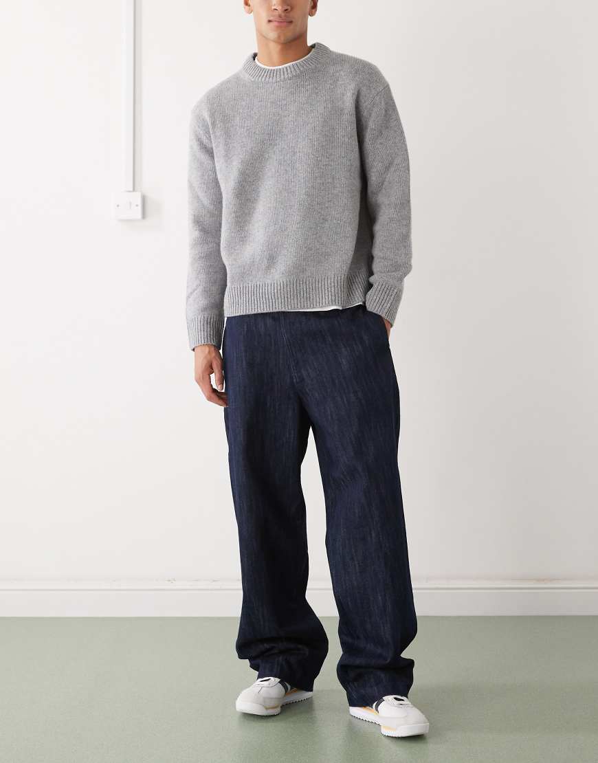 Weekday - Chino Fit Jeans in blauer strukturierter Rinse-Waschung von Weekday