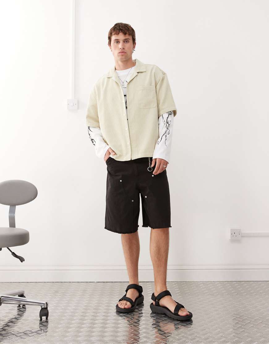Weekday - Cordhemd in Beige mit Oversize-Schnitt und Reverskragen-Neutral Weekday - Cordhemd in Beige mit Oversize-Schnitt und Reverskragen-Neutral von Weekday
