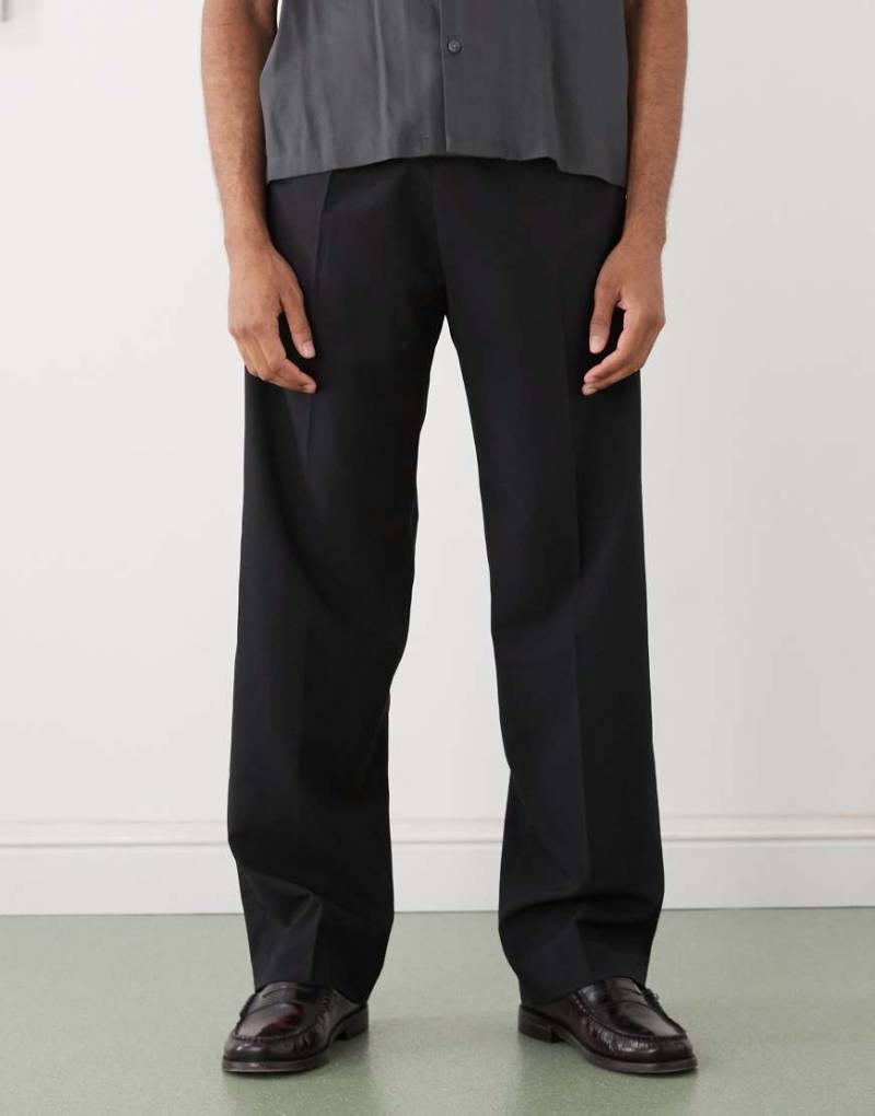 Weekday - Elegante Relaxed-Fit-Hose in Schwarz von Weekday