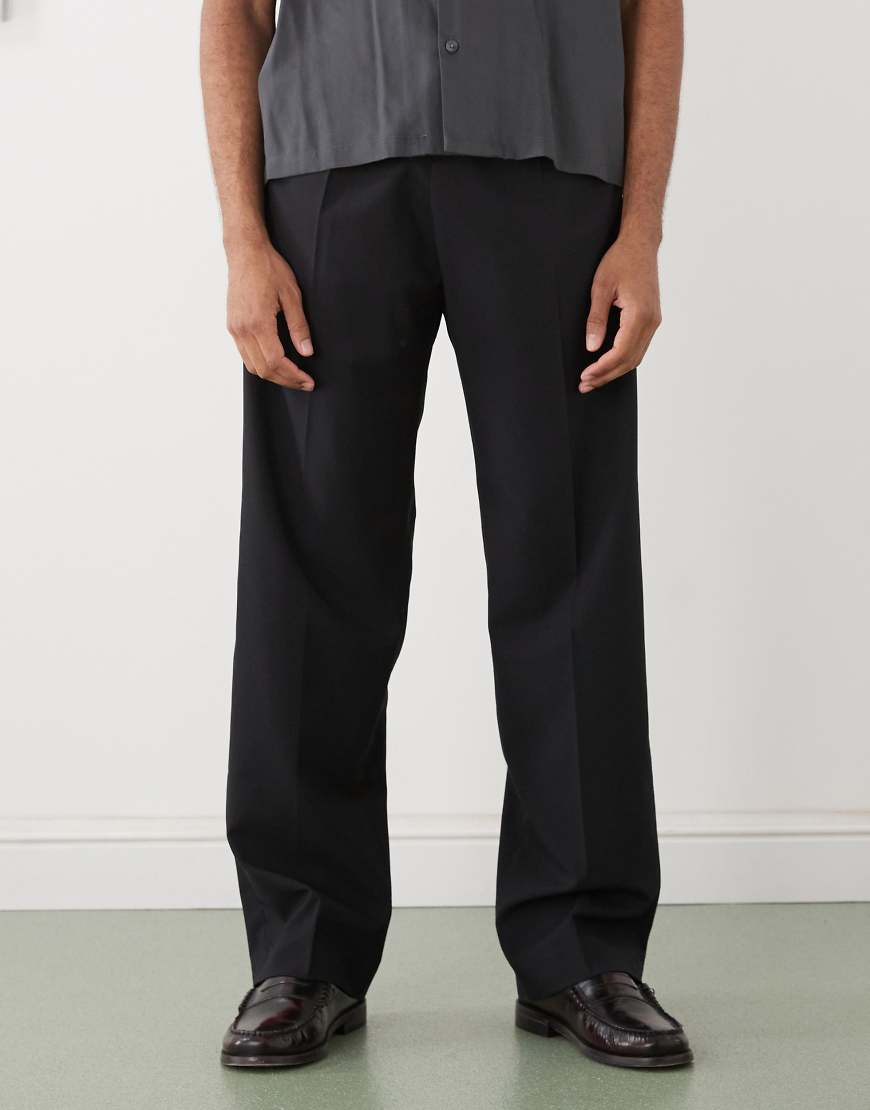 Weekday - Elegante Relaxed-Fit-Hose in Schwarz von Weekday