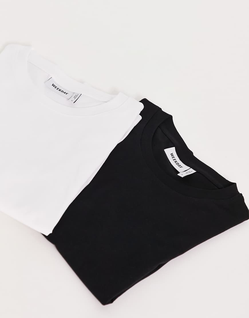 Weekday - Essence - T-Shirt in Schwarz-Weiß mit regulärer Passform im 2er-Pack-Bunt von Weekday