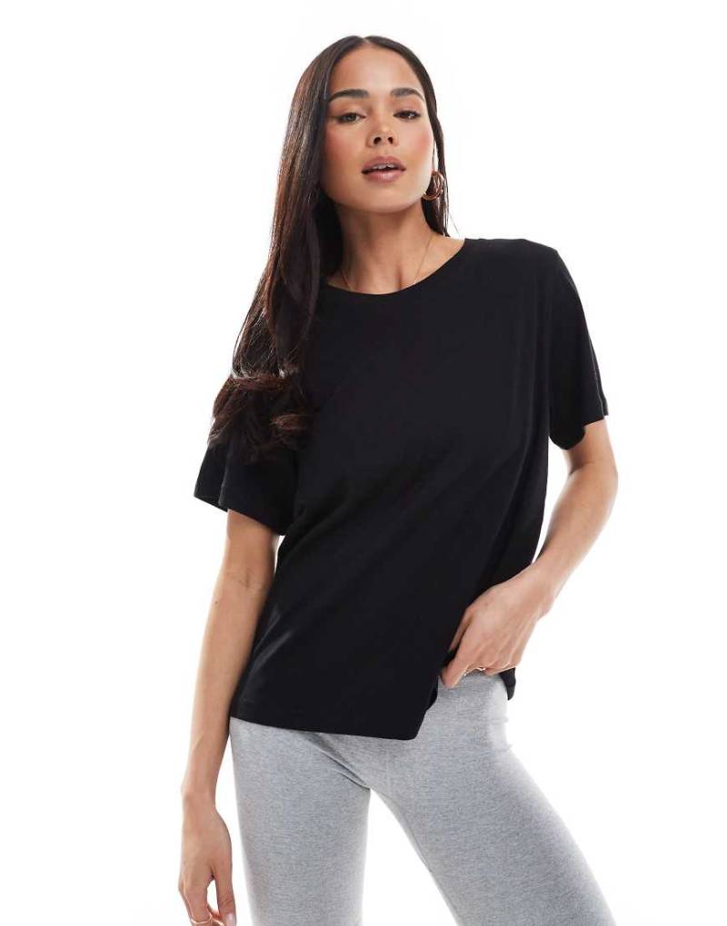 Weekday - Essence - T-Shirt in Schwarz mit normalem Schnitt von Weekday