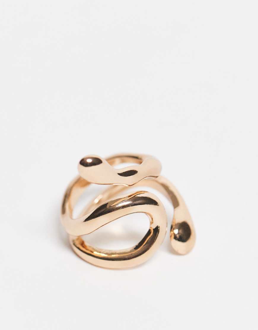Weekday - Goldfarbener Ring mit abstraktem Design von Weekday