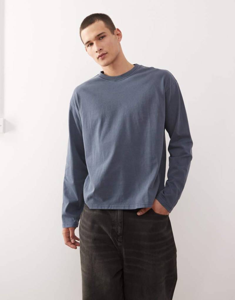 Weekday - Great - Kastiges, langärmliges Oversize-T-Shirt in Marineblau von Weekday