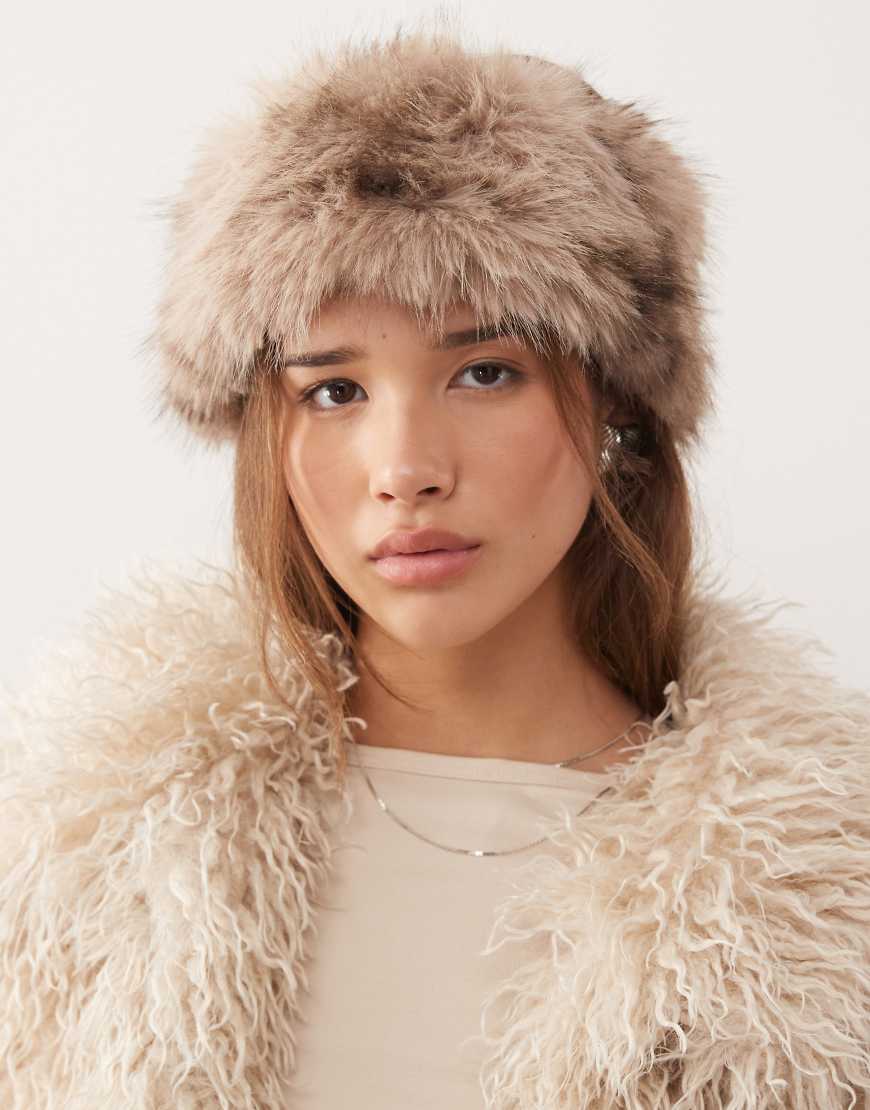 Weekday - Haarband aus Kunstpelz mit Animal-Print-Brown von Weekday