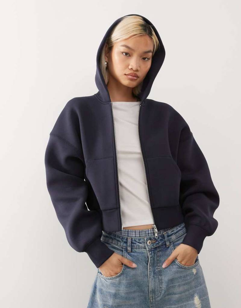 Weekday - Kastige Oversize-Kapuzenjacke aus neoprenähnlichem Material in Marineblau mit Reißverschluss von Weekday