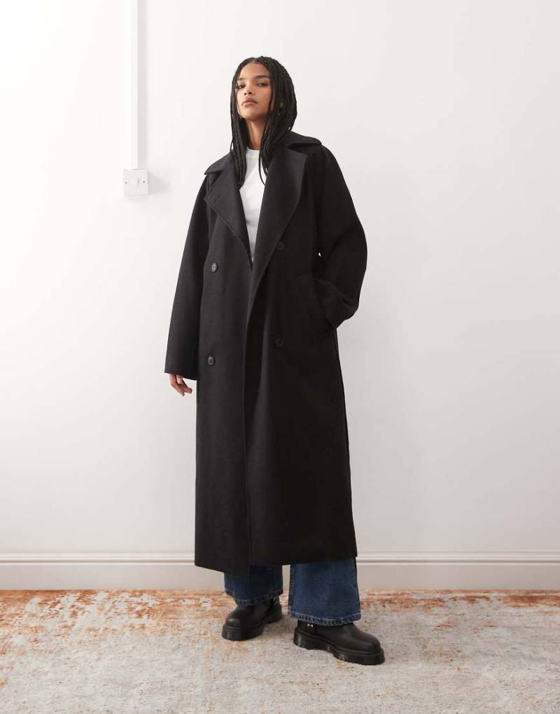Weekday - Kia - Oversize-Mantel aus Wollmix in Schwarz mit Bindegürtel von Weekday