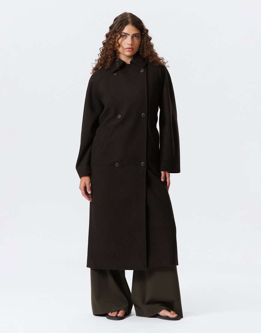 Weekday - Kia - Oversize-Mantel aus Wollmix in meliertem Dunkelbraun mit Bindegürtel-Brown von Weekday