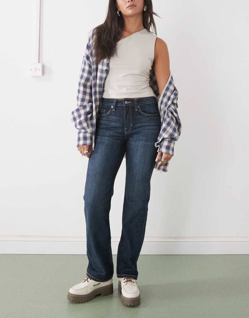 Weekday - Laika - Jeans in dunkelblauer Waschung mit mittelhohem Bund und geradem Bein von Weekday