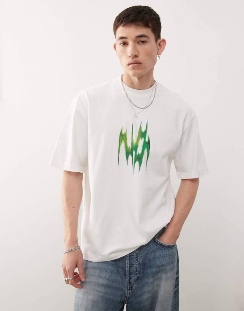 Weekday - Locker geschnittenes T-Shirt in Weiß mit Grafikprint vorne und am Rücken von Weekday