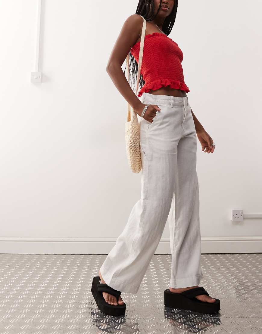 Weekday - Loose Fit Carpenter-Hose in Weiß aus Leinenmix von Weekday