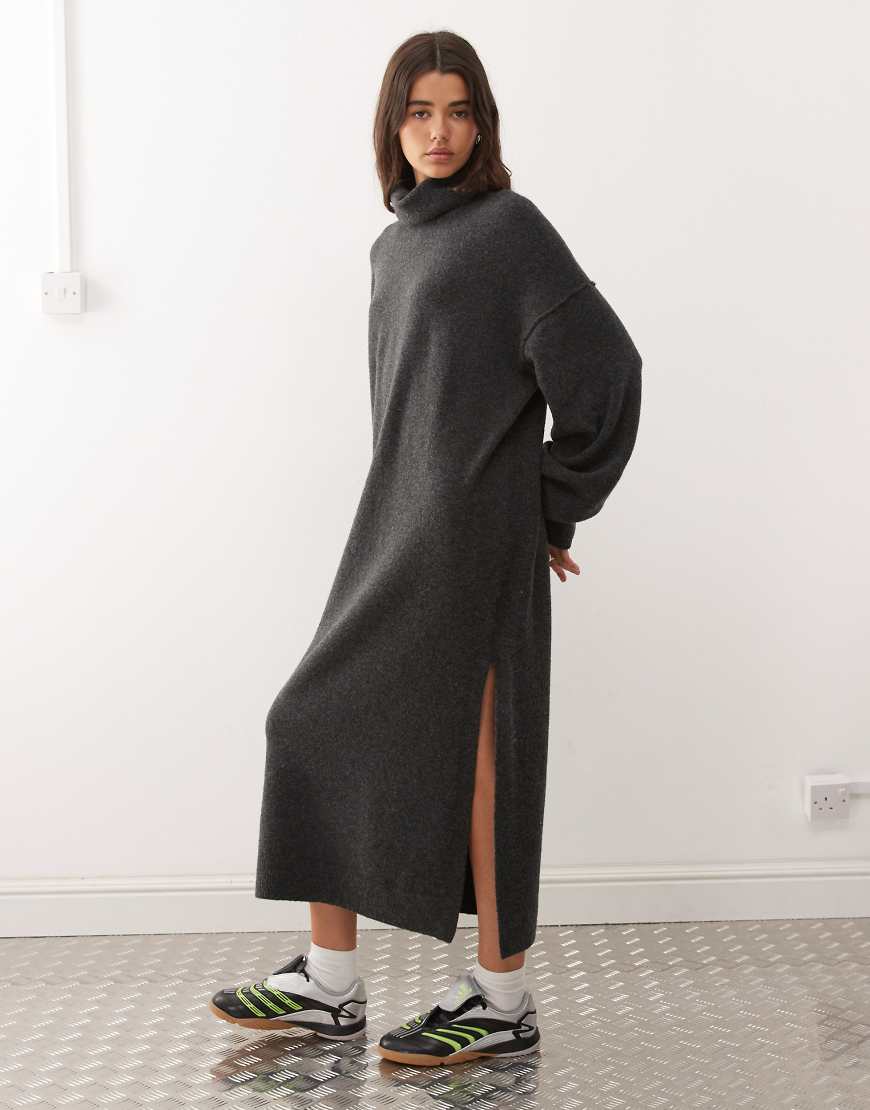 Weekday - Maxi-Strickkleid in Schwarz meliert mit Rollkragen, exklusiv bei ASOS von Weekday