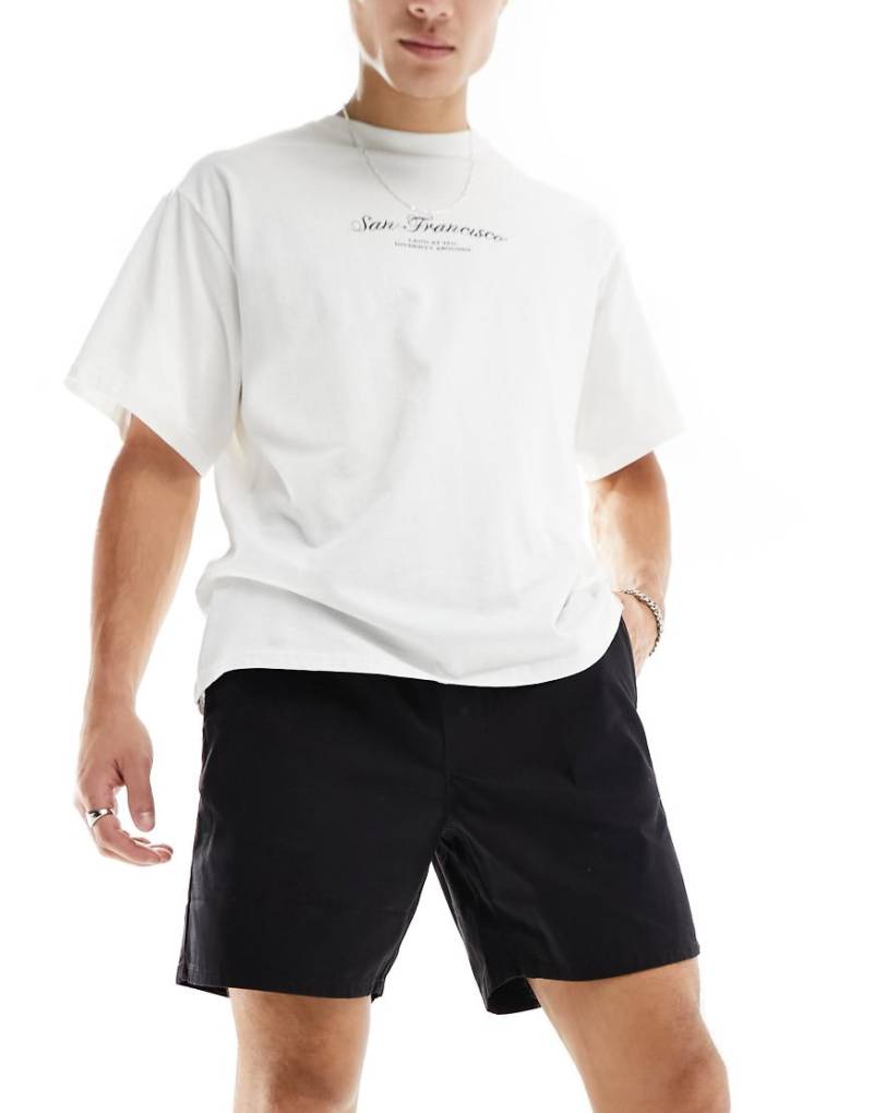 Weekday - Olsen - Shorts in Schwarz mit normalem Schnitt von Weekday