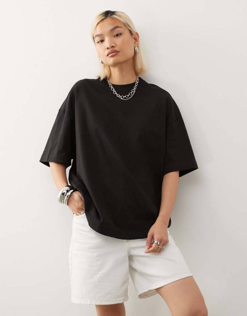 Weekday - Oversize-T-Shirt in Schwarz mit Stehkragen von Weekday