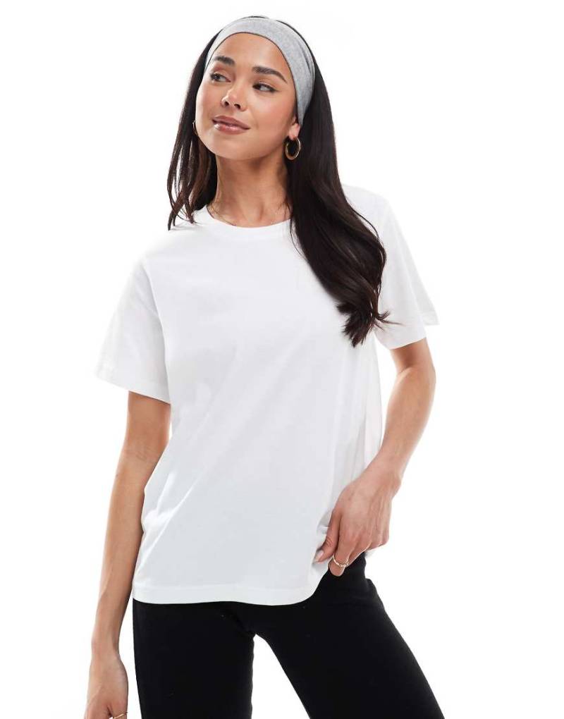 Weekday - Perfect - Locker geschnittenes T-Shirt in Weiß von Weekday
