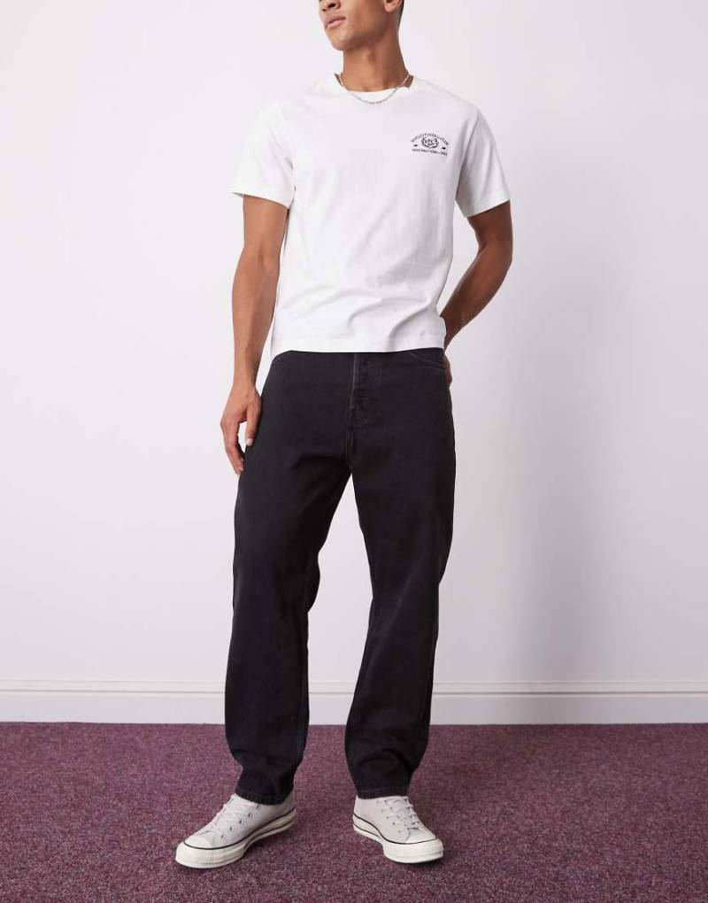 Weekday - Ray - Schmal zulaufende Jeans in Schwarz mit lockerem Schnitt von Weekday