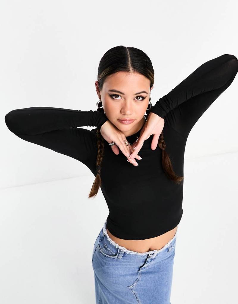 Weekday - Schmal geschnittenes, langärmliges T-Shirt in Schwarz von Weekday