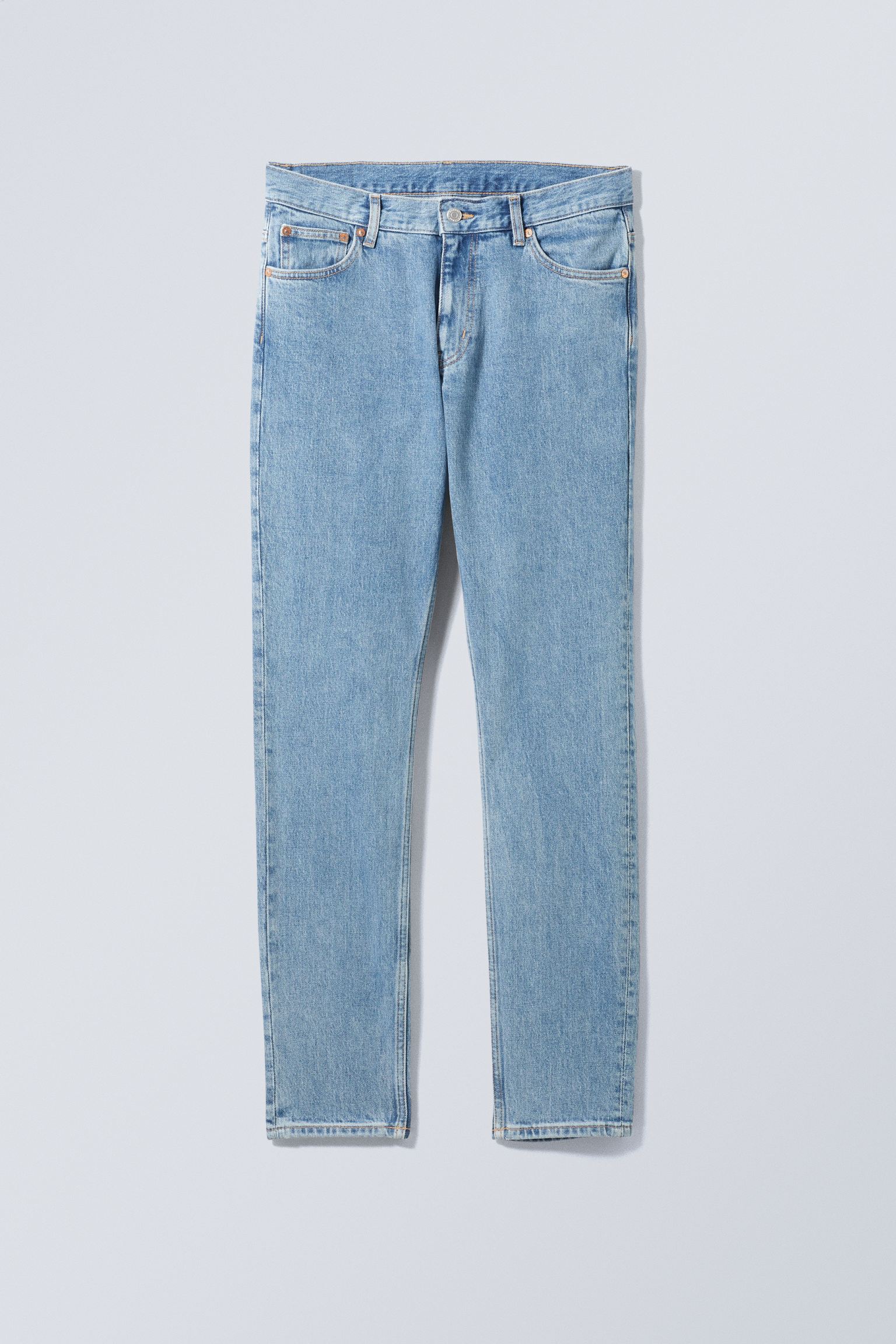 Weekday Schmale Jeans Sunday mit konisch zulaufendem Bein Tiefblau, Skinny in Größe 27/32. Farbe: Cerulean blue von Weekday