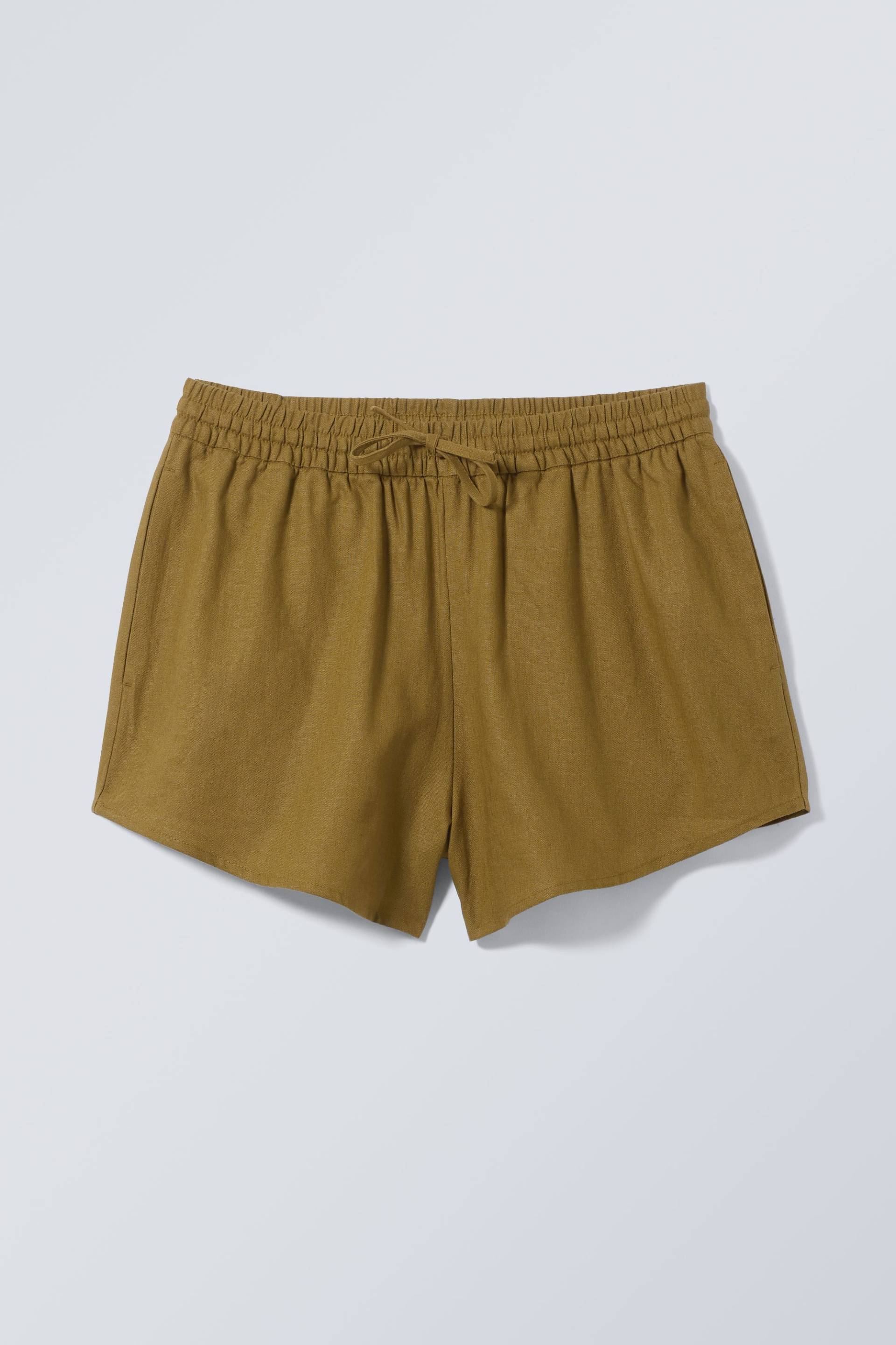 Weekday Shorts Tyler aus Leinenmix Khakigrün in Größe 34. Farbe: Khaki green von Weekday